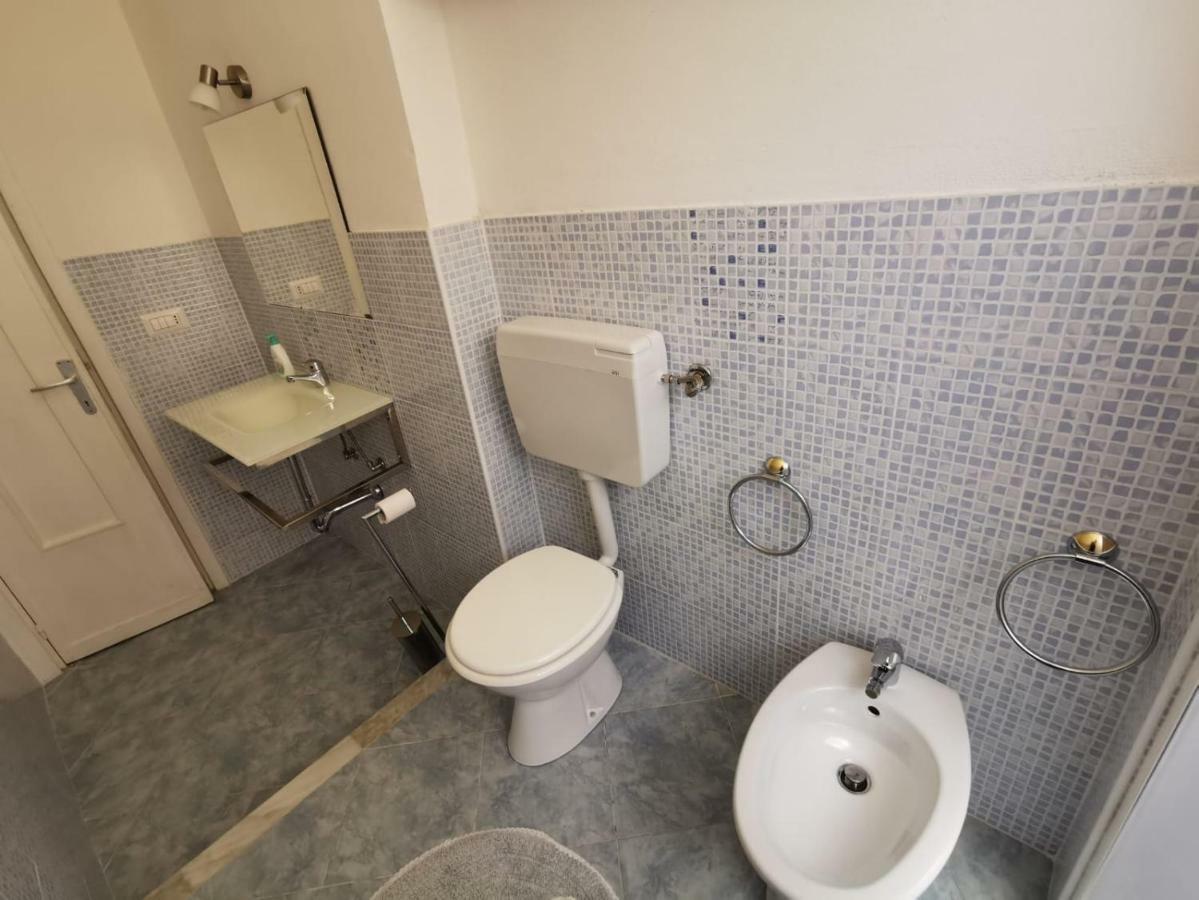 Rooms For Rent 67 サッサリ エクステリア 写真